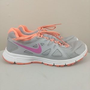 revolution 2 nike 016